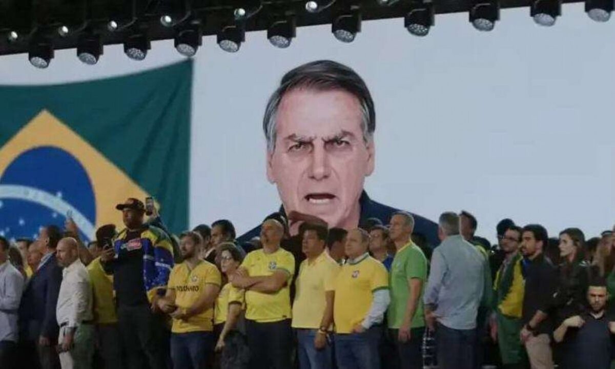 Mídia putrefata já pede punição por uso de IA de Jair Bolsonaro na convenção do PL