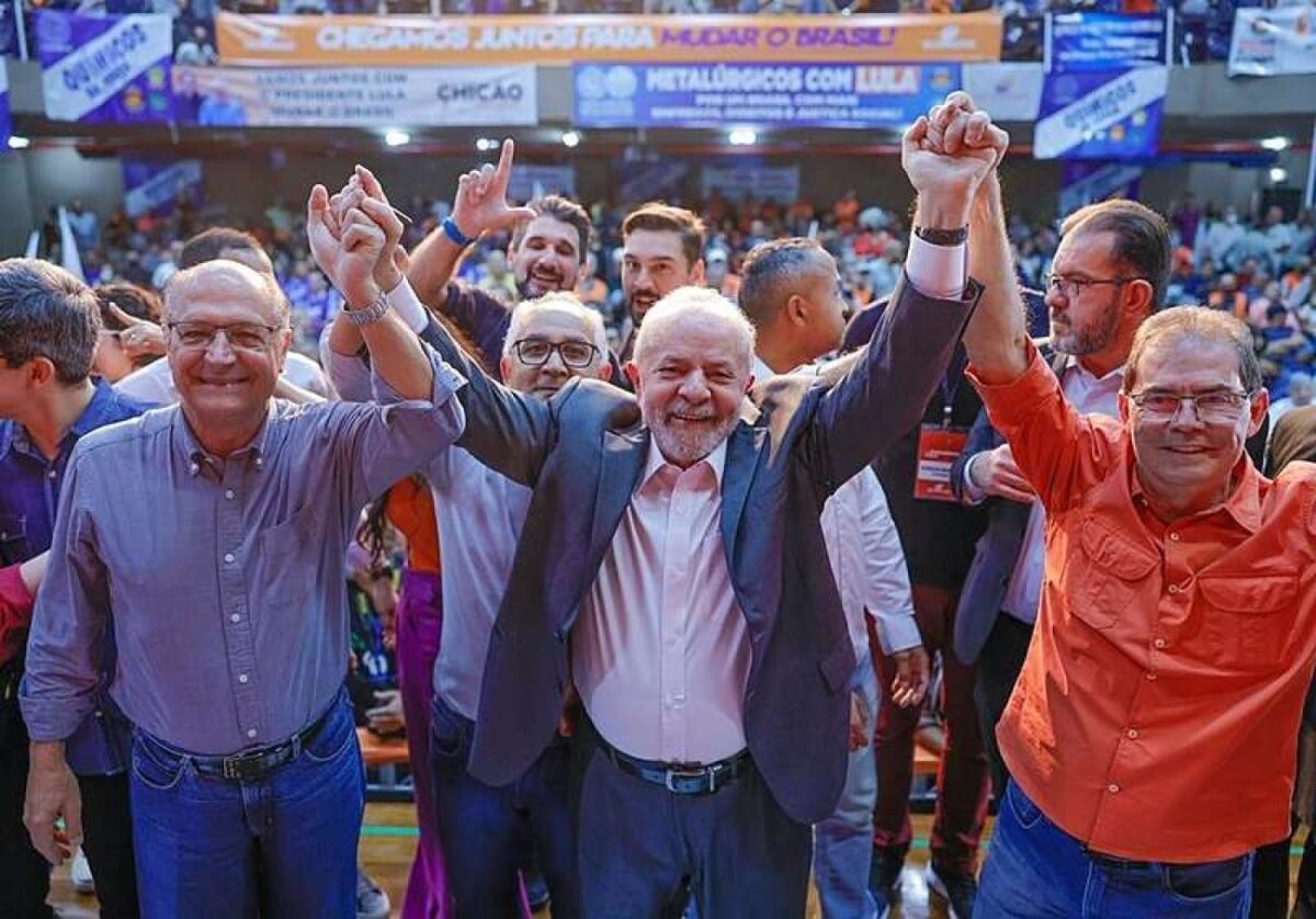 Tem muita gente importante que lavou dinheiro para organizações terroristas, por isso o medo de perder a eleição