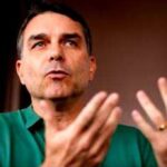 Com Milei, Tarcísio e Michelle, Flávio larga com força para vencer Lula