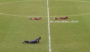 Final de campeonato é interrompida por motivo inesperado (veja o vídeo)
