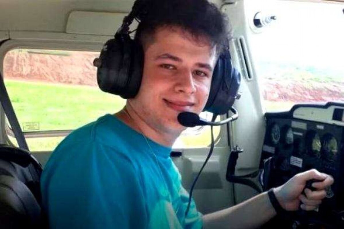 Piloto que morreu na queda de avião em Mogi Mirim tinha só 25 anos e uma bela história na aviação