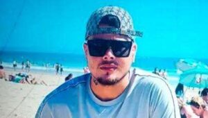 Jovem retorna da Inglaterra e ao chegar em casa numa pequena cidade do Pará é impiedosamente assassinado
